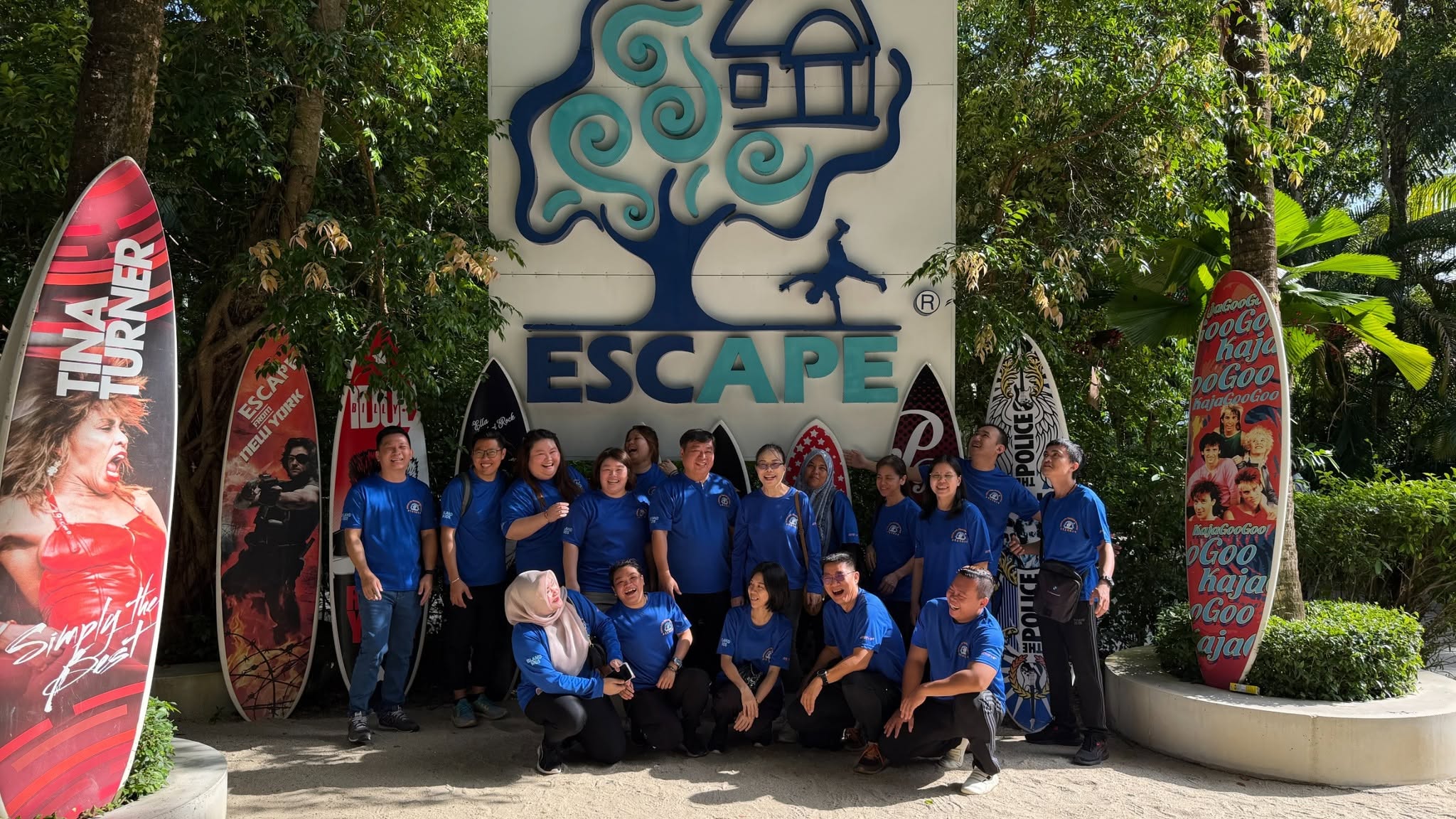 Corporate training workshop with Crossurvive
